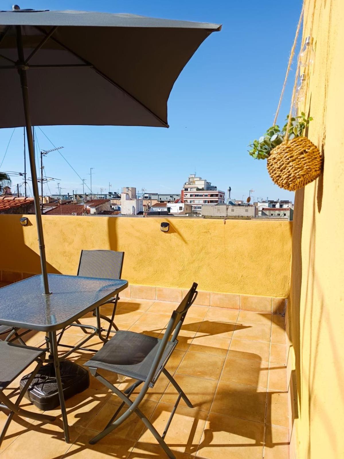 Ferienwohnung La Curiosa Del Casc Antic Tarragona Exterior foto